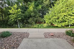3330 S Robin Meadows Ln, Eau Claire, WI 54701 - Photo 3
