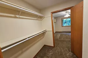 3330 S Robin Meadows Ln, Eau Claire, WI 54701 - Photo 15