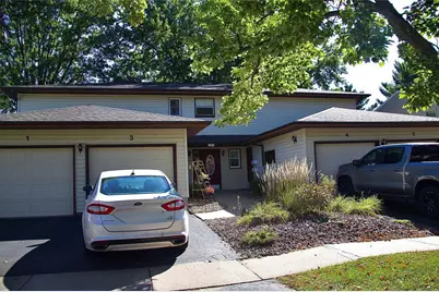 303 Harvest Lane #3, Altoona, WI 54720 - Photo 7