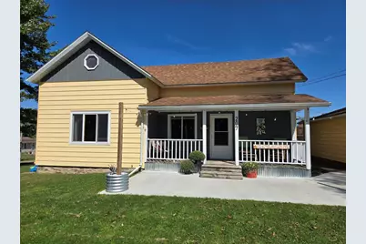 207 W 15th Street, Neillsville, WI 54456 - Photo 1