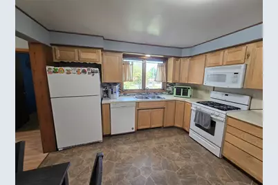 207 W 15th Street, Neillsville, WI 54456 - Photo 7