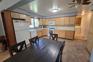 207 W 15th St, Neillsville, WI 54456 - Photo 5