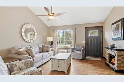 2808 Swallowtail Court, Altoona, WI 54720 - Photo 3