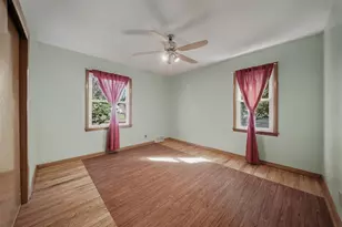 1132 Pershing St, Eau Claire, WI 54703 - Photo 13