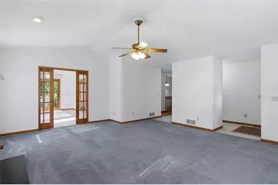328 Marshall Street, Chippewa Falls, WI 54729 - Photo 5