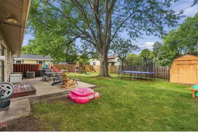 2810 Sherman Street, Eau Claire, WI 54701 - Photo 39