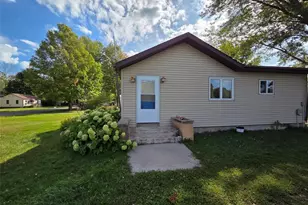 W5587 Davlin St, Sheldon, WI 54766 - Photo 25