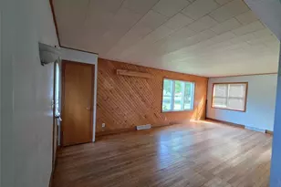 W5587 Davlin St, Sheldon, WI 54766 - Photo 9