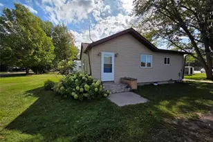 W5587 Davlin St, Sheldon, WI 54766 - Photo 27