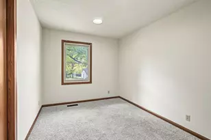 3119 Sherman St, Eau Claire, WI 54701 - Photo 31