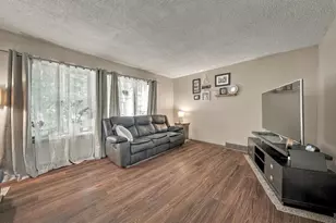 701 Leonard Dr, Eau Claire, WI 54703 - Photo 9