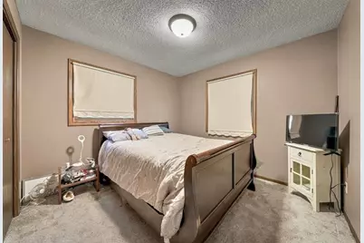 701 Leonard Drive, Eau Claire, WI 54703 - Photo 19