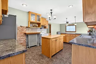 113 W Lincoln Ave, Fall Creek, WI 54742 - Photo 3