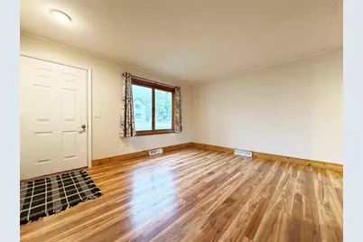 207 Hatten Avenue, Rice Lake, WI 54868 - Photo 9