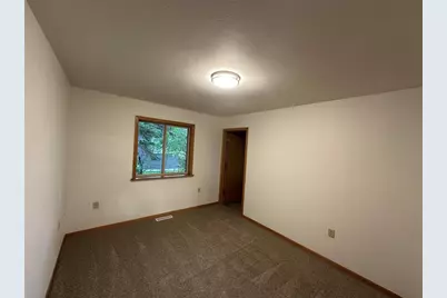 2610 Mont Claire Road, Eau Claire, WI 54703 - Photo 15
