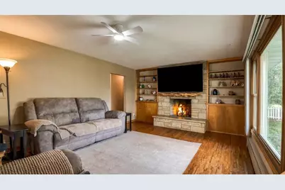 216 17th Street, Menomonie, WI 54751 - Photo 9