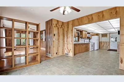 529 W Maple Street, Stanley, WI 54768 - Photo 11