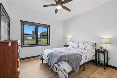 5022 Woodlands Drive, Eau Claire, WI 54703 - Photo 17