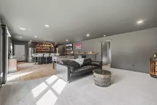 5022 Woodlands Dr, Eau Claire, WI 54703 - Photo 27