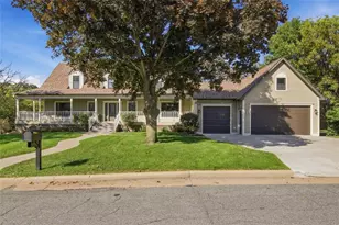 3920 Woodcrest Ct, Eau Claire, WI 54701 - Photo 49