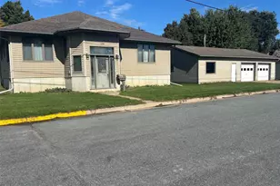 105 1st St, Arcadia, WI 54612 - Photo 5