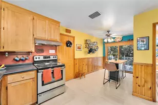 525 Summit Ave, Eau Claire, WI 54701 - Photo 17