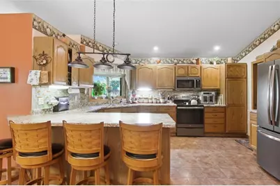 903 Woodglen Court, Altoona, WI 54720 - Photo 5