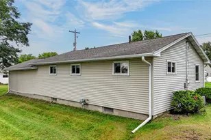 126 S Park Rd, Blair, WI 54616 - Photo 17