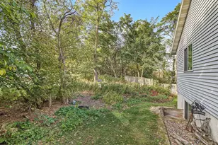 5328 Prill Rd, Eau Claire, WI 54701 - Photo 7