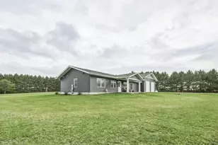 S7867 Windmill Dr, Augusta, WI 54722 - Photo 3