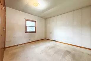1037 E La Salle Ave, Barron, WI 54812 - Photo 9