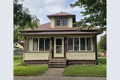 2428 4th Street, Eau Claire, WI 54703 - Photo 1