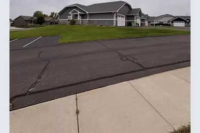 1368 Cypress Court, Altoona, WI 54720 - Photo 5