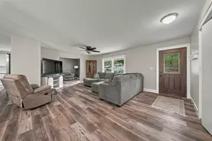 3717 Claymore Ln, Eau Claire, WI 54701 - Photo 9