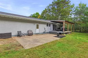 435 S Beach Dr, Altoona, WI 54720 - Photo 35
