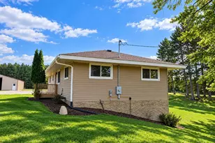 E 15535 Lincoln Dr, Fall Creek, WI 54742 - Photo 3