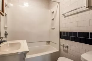 237 10th Ave, Eau Claire, WI 54703 - Photo 19