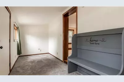 237 10th Avenue, Eau Claire, WI 54703 - Photo 17