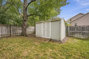 2704 Hemlock Ln, Eau Claire, WI 54703 - Photo 31