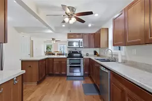 222 Michigan St, Eau Claire, WI 54703 - Photo 5