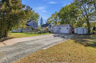 222 Michigan St, Eau Claire, WI 54703 - Photo 23