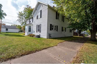 16 S Grove Street, Chippewa Falls, WI 54729 - Photo 35