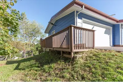 1109 16th Avenue, Menomonie, WI 54751 - Photo 9