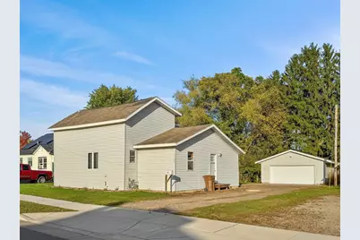 1102 Newman Street, Bloomer, WI 54724 - Photo 3