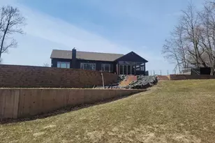 3482 Creek Ridge Dr, Eau Claire, WI 54703 - Photo 11