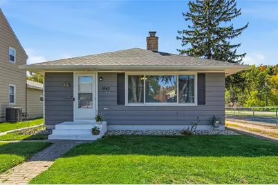 1043 Vine Street, Eau Claire, WI 54703 - Photo 1
