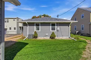 1043 Vine St, Eau Claire, WI 54703 - Photo 29