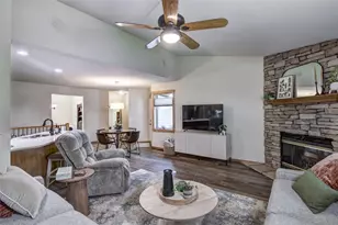 1900 60th Ave, Eau Claire, WI 54703 - Photo 5