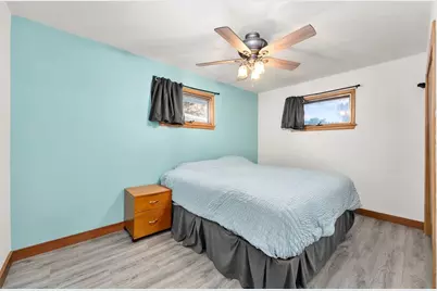 1703 Lloyd Avenue, Eau Claire, WI 54701 - Photo 19