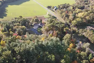 W2089 Spring Creek Rd, Durand, WI 54736 - Photo 9